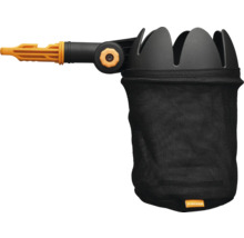 Fiskars QuikFit lövuppsamlare med svart uppsamlingssäck och orange handtag