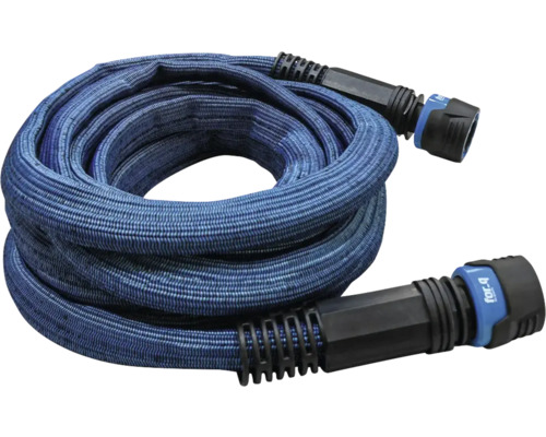 Trädgårdsslang av textilmaterial med kopplingar