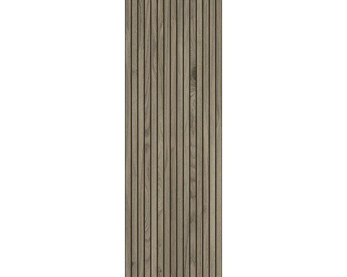 Träpanel med vertikala lameller för vägg- eller takbeklädnad