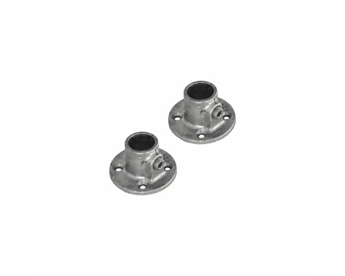 Två rörkopplingar i segjärn med bottenplatta