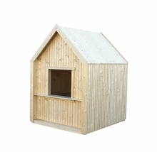 Lekstuga av trä med fönster