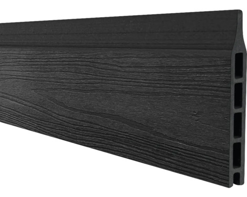 Trädgårdsdäck av plast med träutseende