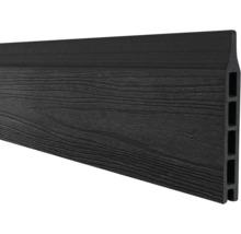 Sockel av plast med träutseende