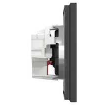 Sidovy av en elektrisk strömbrytare.