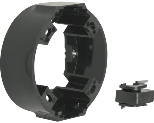 Monteringsring i plast med fästklämma för elinstallation