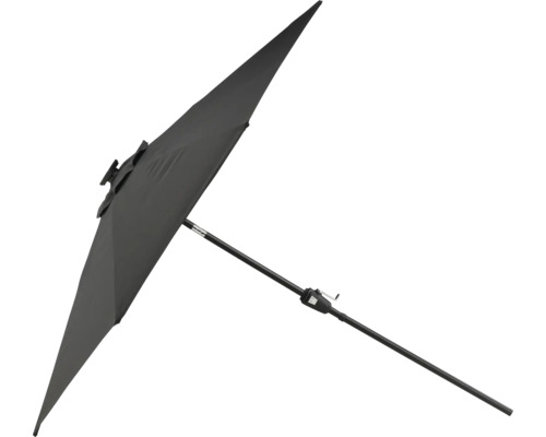 Mörkt, långsträckt parasoll med vev