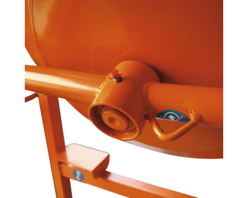 Detaljbild av en betongblandare med roterande anordning.