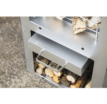 Vedförvaring med vedträn och låda