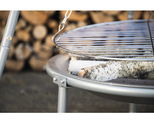 Roterande grill med vedträn