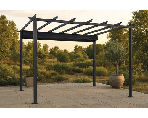 Pergola med tygtak på en terrass i trädgården