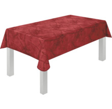 Rektangulär bordsduk på ett bord