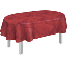 Ovalt bord med röd bordsduk
