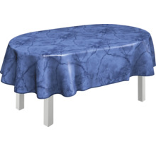 Ovalt bord med bordsduk