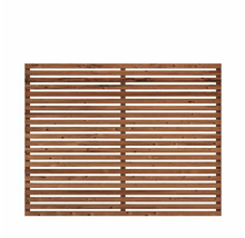 Trästaketselement med horisontella lameller för trädgården