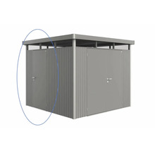 Metallförråd med dubbeldörr och platt tak