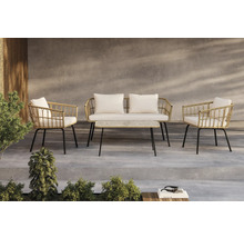 Trädgårdsmöbelset med soffa, två fåtöljer och bord