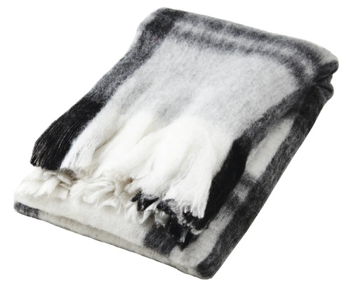 Vikt pläd i rutigt mönster med fransar