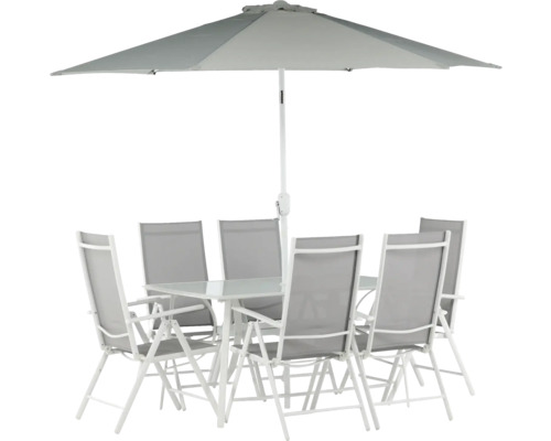 Trädgårdsmöbelset med bord, sex stolar och parasoll