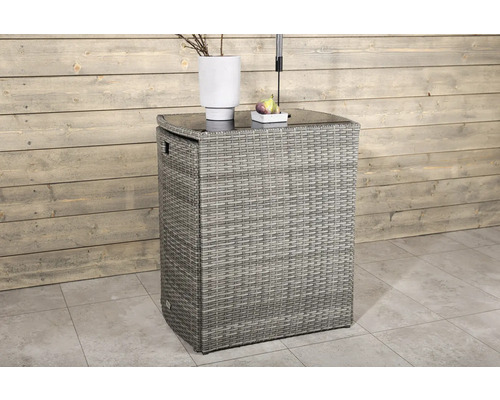 Trädgårdsbord i rotting med glasskiva