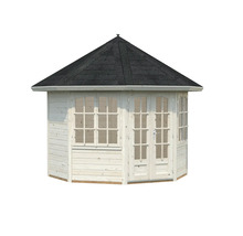 Trädgårdshus i trä med tak av bitumen