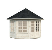 Sexkantig träpaviljong med fönster och dörr