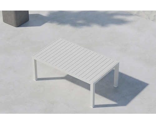 Rektangulärt trädgårdsbord med ribbad bordsskiva