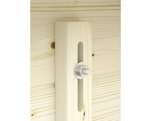 Träkonstruktion med skruv för fastsättning