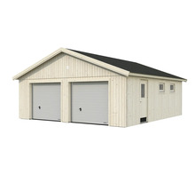 Dubbelgarage i trä med två garageportar och en sidodörr