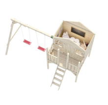 Lekhus med gunga av trä