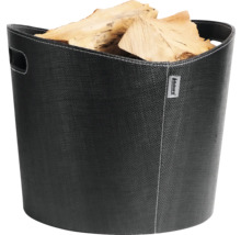 Vedkorg av plast fylld med vedträn