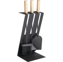 Eldställ med trähandtag, bestående av skyffel, borste och eldtång