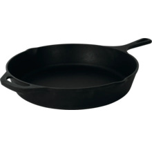 Gjutjärnspanna med handtag och mothandtag