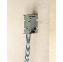 Infälld dosa med tom korrugerad kanal för elinstallation