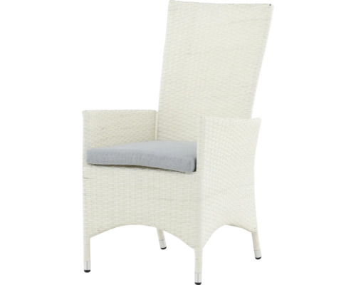 Trädgårdsfåtölj i rotting med armstöd och sittdyna