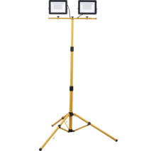 Dubbel strålkastare på stativ för användning inomhus och utomhus