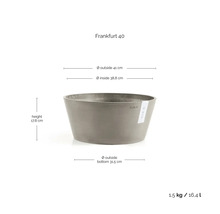 Grå Ecopots Frankfurt 40 planteringsskål av plast, höjd 17,8 centimeter, ytterdiameter 41 centimeter, volym 16,4 liter.