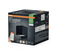Osram Smart Plus justerbara vägglampa med RGB och justerbart vitt i produktförpackningen