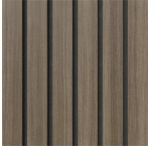 Träpaneler med vertikala lameller