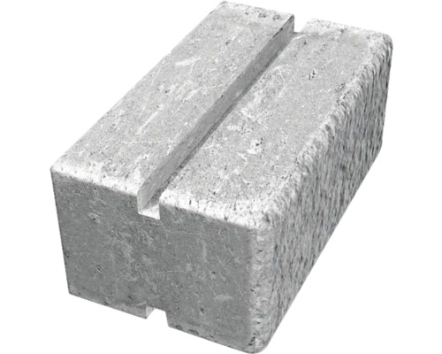 Grå betonggräskantsten med spår