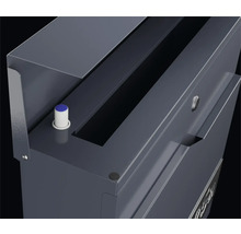 Detaljvy av en postlåda med inkast och ringknapp