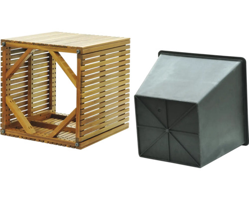 Blompall i trä med plastinsats