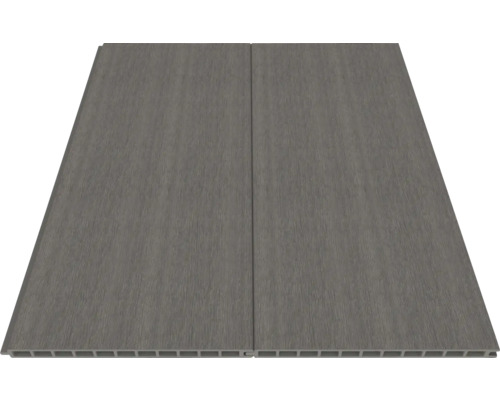 Två grå terrassbrädor av träkomposit