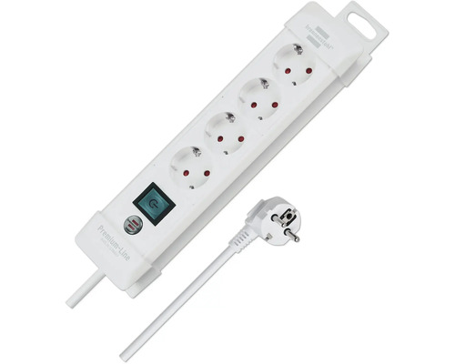 Grenuttag med fyra uttag och strömbrytare