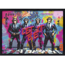 Inramad väggbild med fyra apor i kostymer mot en graffitibakgrund