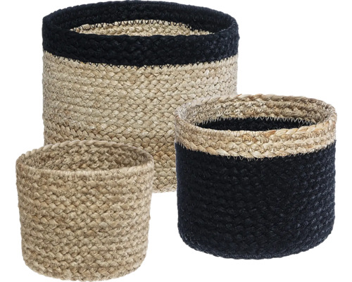 Set med tre flätade förvaringskorgar av naturfiber