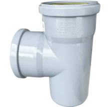 Avloppsrör T-stycke av plast 110 millimeter till 110 millimeter med en vinkel på 87,5 grader