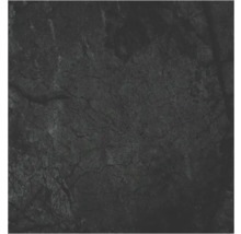 Detaljerad vy av en platta med naturstensutseende med ådrad och strukturerad yta.