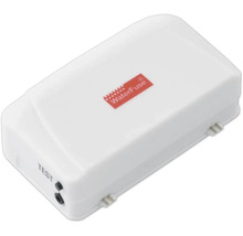 Vit WaterFuse vattensensor för läckageskydd med testknapp.