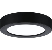 Rund LED-taklampa i svart utförande med vit ljusyta.