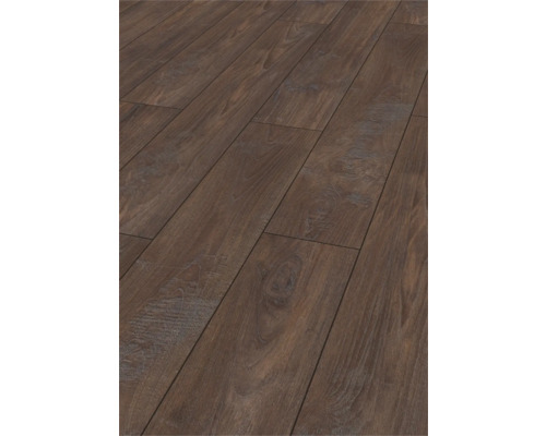 Mörkt laminatgolv i trästil med tydlig ådring och kvistar i plankdesign.